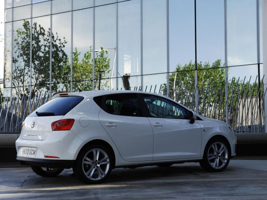  Seat Ibiza 2008 года  (фото 40 из 287)